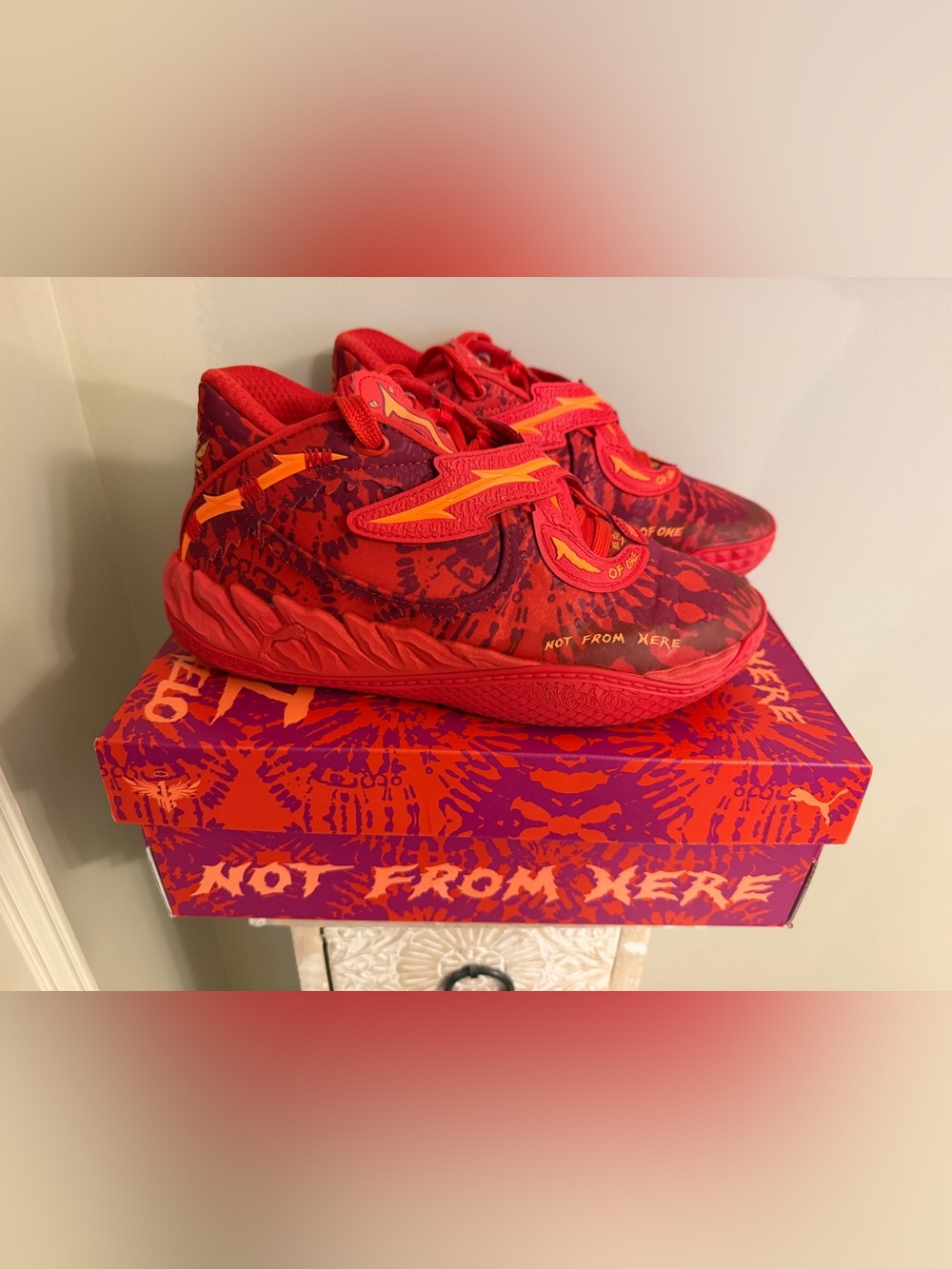 LAMELO BALL Basketball Shoes - MB.05 Crowd Surf - Youth 5